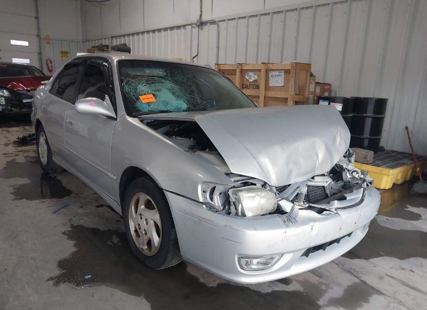 2002 Toyota Corolla S (VIN 1NXBR12E62Z596008) main photo