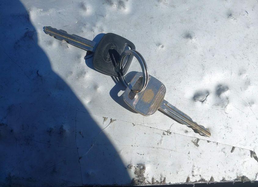 Photo 11 of 2002 Toyota Corolla LE (VIN 1NXBR12E62Z638922)