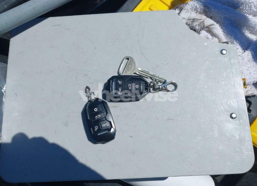 Photo 11 of 2002 Toyota Corolla CE (VIN 1NXBR12E62Z643215)