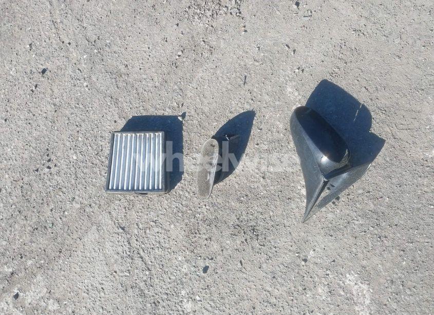 Photo 12 of 1998 Toyota Corolla CE (VIN 1NXBR12E6WZ065817)