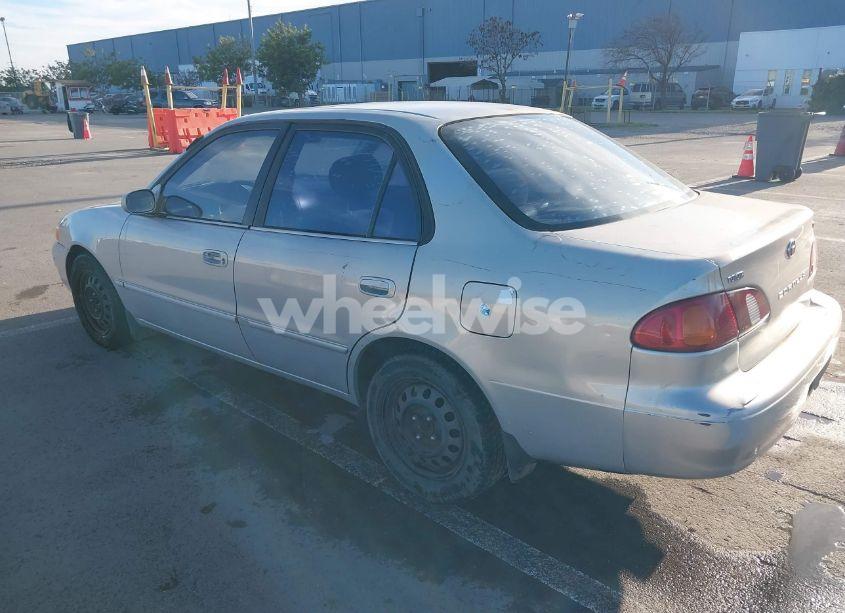 Photo 3 of 1999 Toyota Corolla LE (VIN 1NXBR12E6XZ235322)