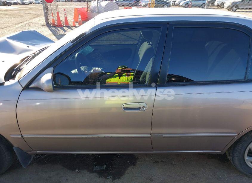 Photo 15 of 2000 Toyota Corolla LE (VIN 1NXBR12E6YZ322977)