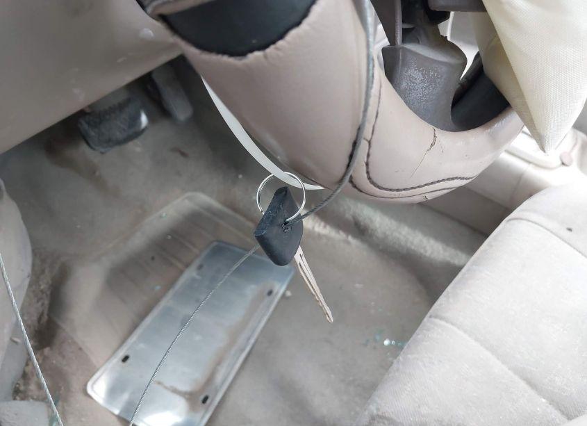 Photo 11 of 2000 Toyota Corolla VE (VIN 1NXBR12E6YZ373752)