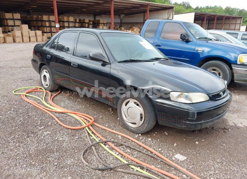 2000 Toyota Corolla CE (VIN 1NXBR12E6YZ389241) main photo
