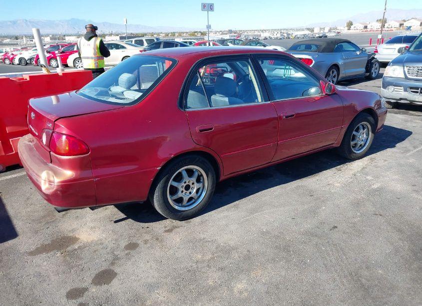 Photo 4 of 2001 Toyota Corolla LE (VIN 1NXBR12E71Z464647)