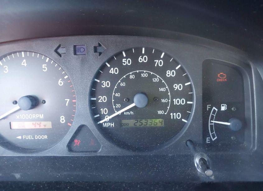 Photo 7 of 2001 Toyota Corolla LE (VIN 1NXBR12E71Z464647)