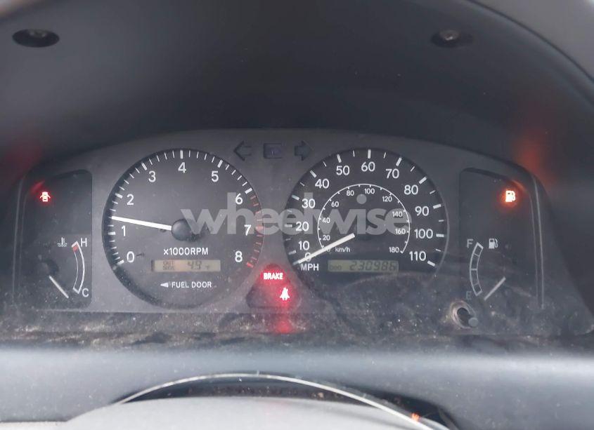 Photo 7 of 2001 Toyota Corolla CE (VIN 1NXBR12E71Z558852)