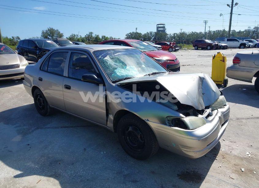 1999 Toyota Corolla VE (VIN 1NXBR12E7XZ176863) main photo