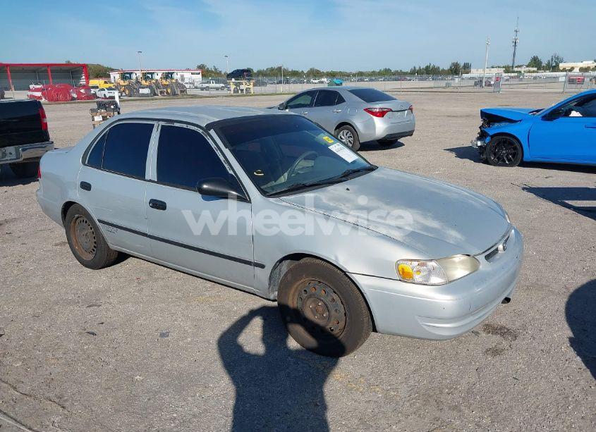 1999 Toyota Corolla CE (VIN 1NXBR12E7XZ244014) main photo