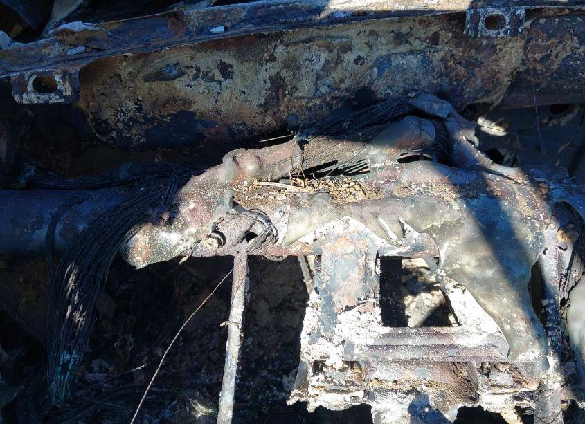 Photo 7 of 1999 Toyota Corolla VE (VIN 1NXBR12E7XZ246412)