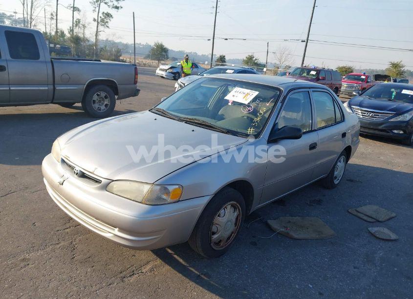 Photo 2 of 2000 Toyota Corolla VE (VIN 1NXBR12E7YZ336001)