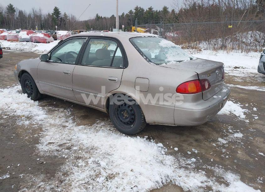 Photo 3 of 2001 Toyota Corolla LE (VIN 1NXBR12E81Z424626)