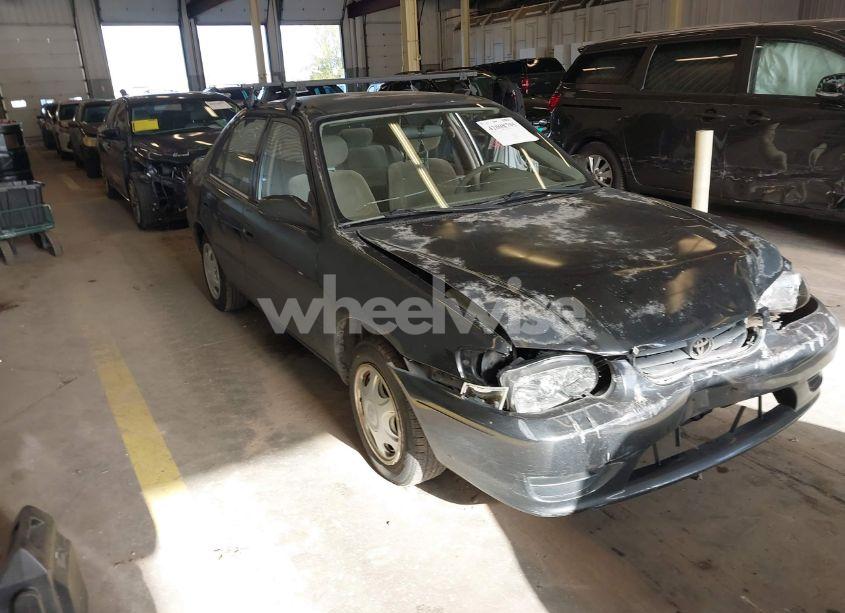2001 Toyota Corolla CE (VIN 1NXBR12E81Z437117) main photo
