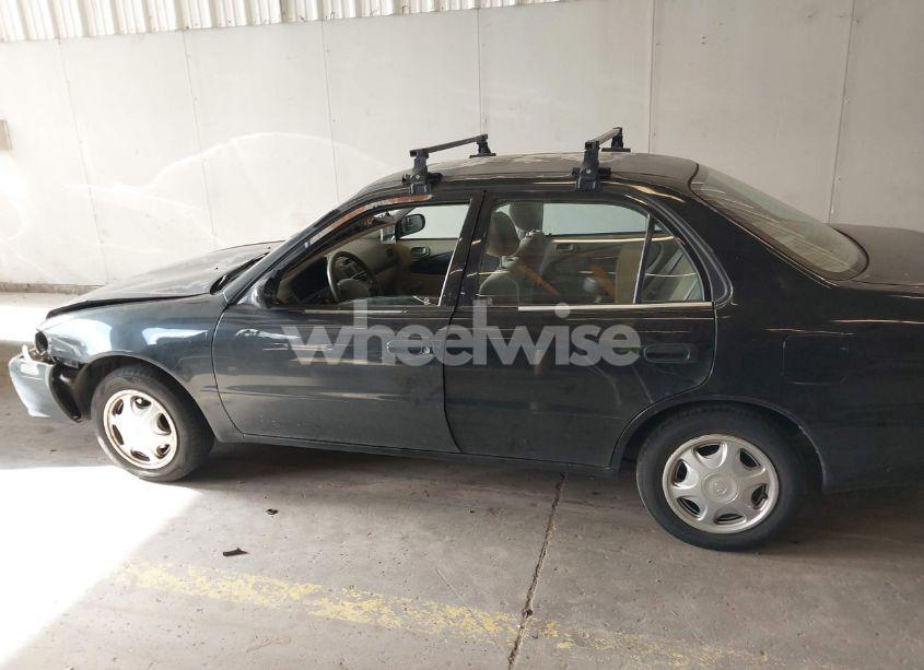 Photo 14 of 2001 Toyota Corolla CE (VIN 1NXBR12E81Z437117)