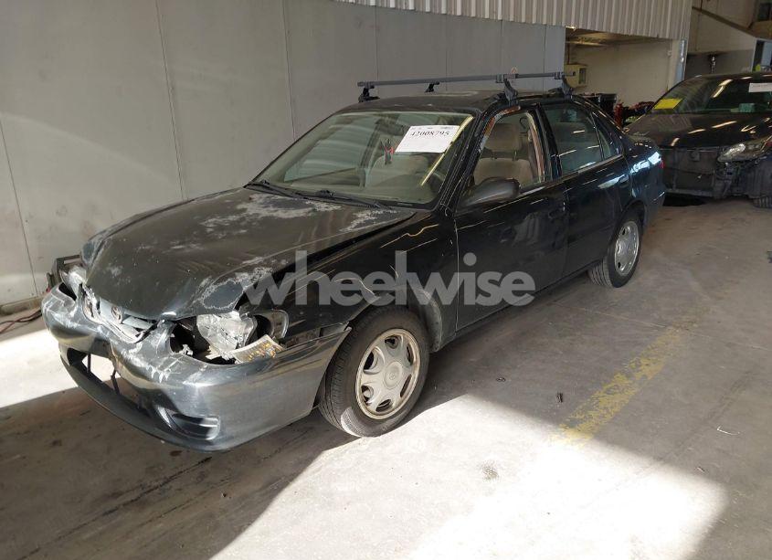 Photo 2 of 2001 Toyota Corolla CE (VIN 1NXBR12E81Z437117)