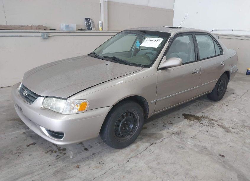 Photo 2 of 2001 Toyota Corolla LE (VIN 1NXBR12E81Z557029)