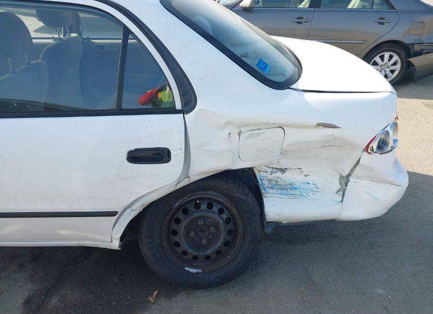 Photo 6 of 2001 Toyota Corolla CE (VIN 1NXBR12E81Z561730)