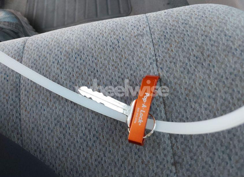 Photo 11 of 2001 Toyota Corolla LE (VIN 1NXBR12E81Z562862)