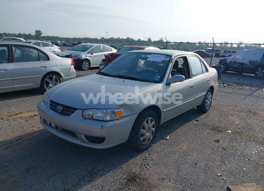 Photo 2 of 2001 Toyota Corolla LE (VIN 1NXBR12E81Z562862)
