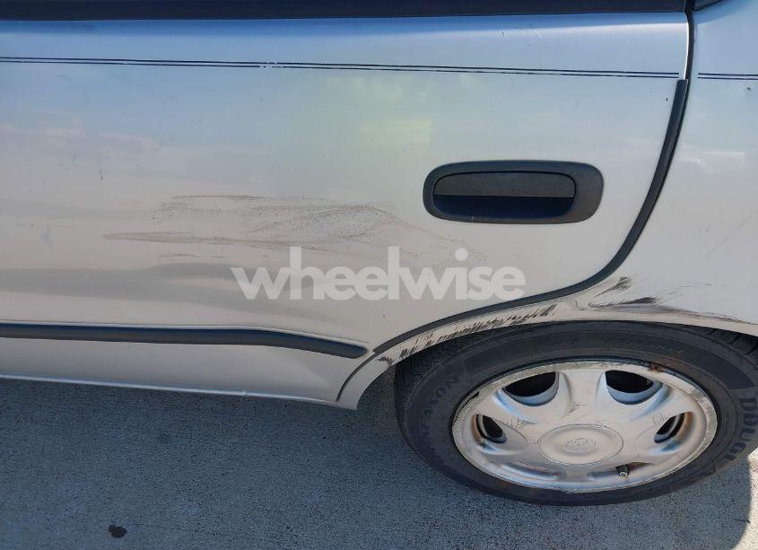 Photo 6 of 2002 Toyota Corolla CE (VIN 1NXBR12E82Z577668)