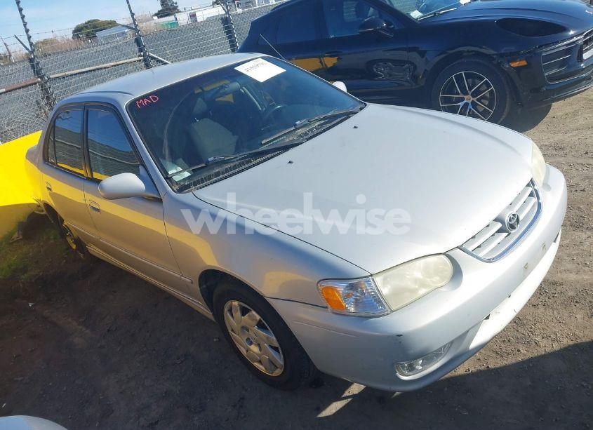 2002 Toyota Corolla S (VIN 1NXBR12E82Z601256) main photo