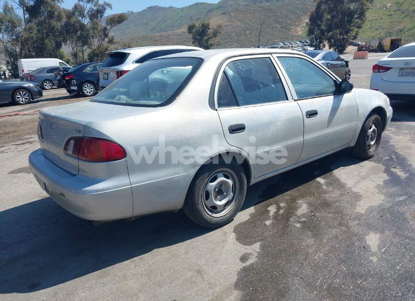 Photo 4 of 2000 Toyota Corolla VE (VIN 1NXBR12E8YZ373459)