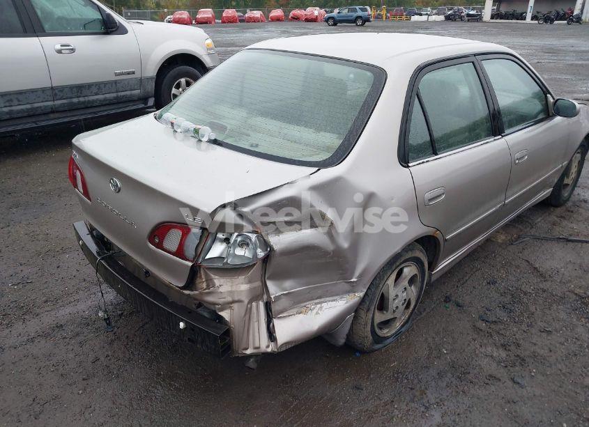 Photo 4 of 2000 Toyota Corolla LE (VIN 1NXBR12E8YZ383859)