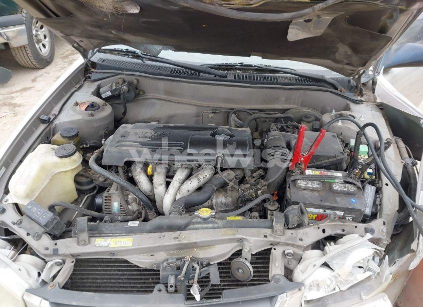 Photo 10 of 2001 Toyota Corolla CE (VIN 1NXBR12E91Z496810)