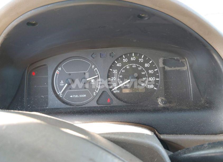 Photo 7 of 2002 Toyota Corolla CE (VIN 1NXBR12E92Z586458)