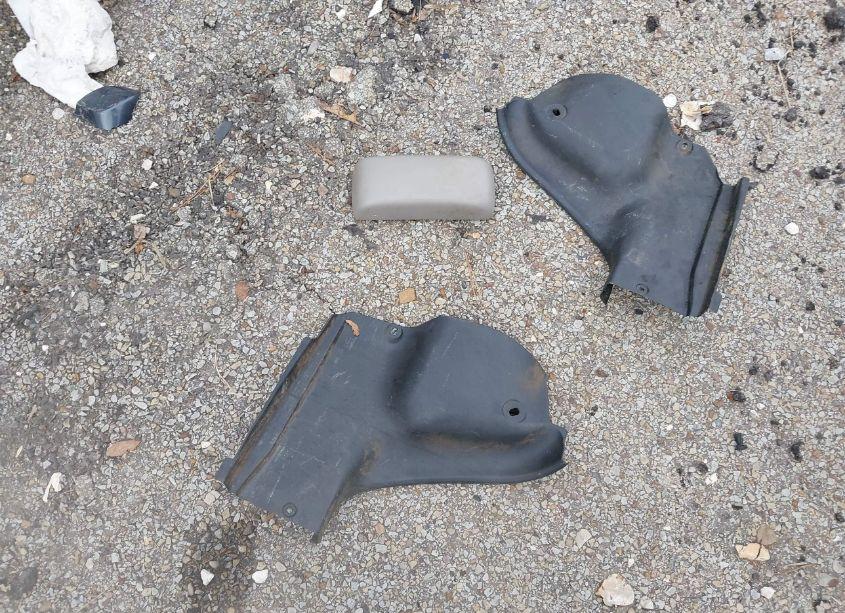 Photo 12 of 2002 Toyota Corolla LE (VIN 1NXBR12E92Z610158)