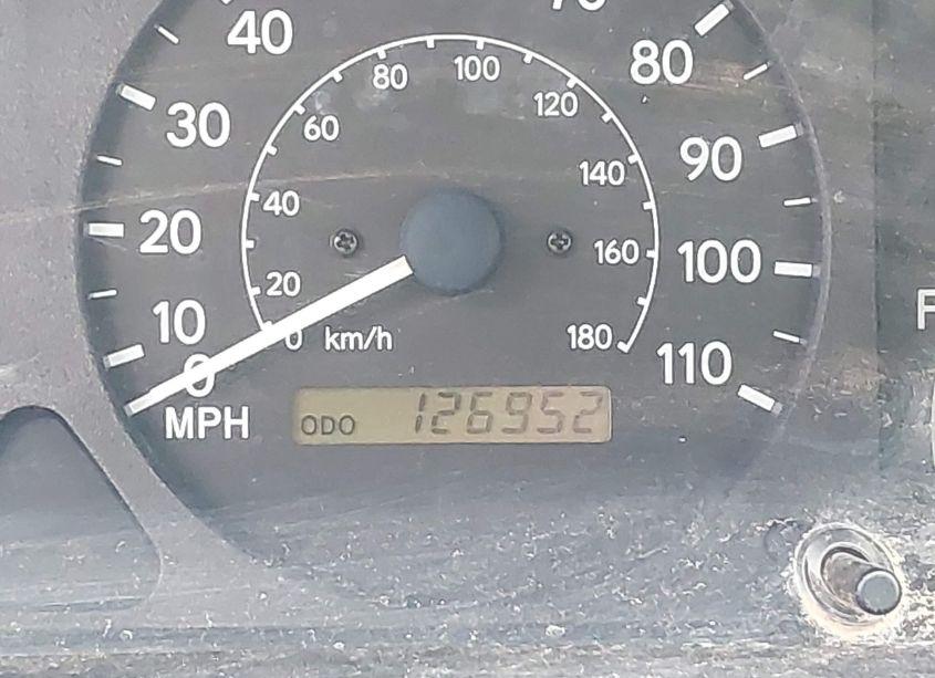 Photo 13 of 2002 Toyota Corolla LE (VIN 1NXBR12E92Z610158)