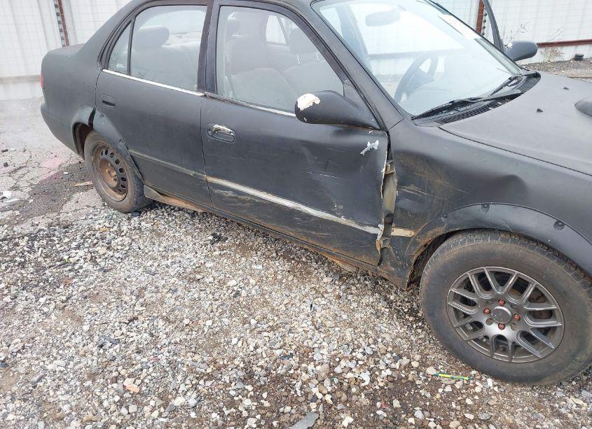 Photo 6 of 2002 Toyota Corolla LE (VIN 1NXBR12E92Z610158)