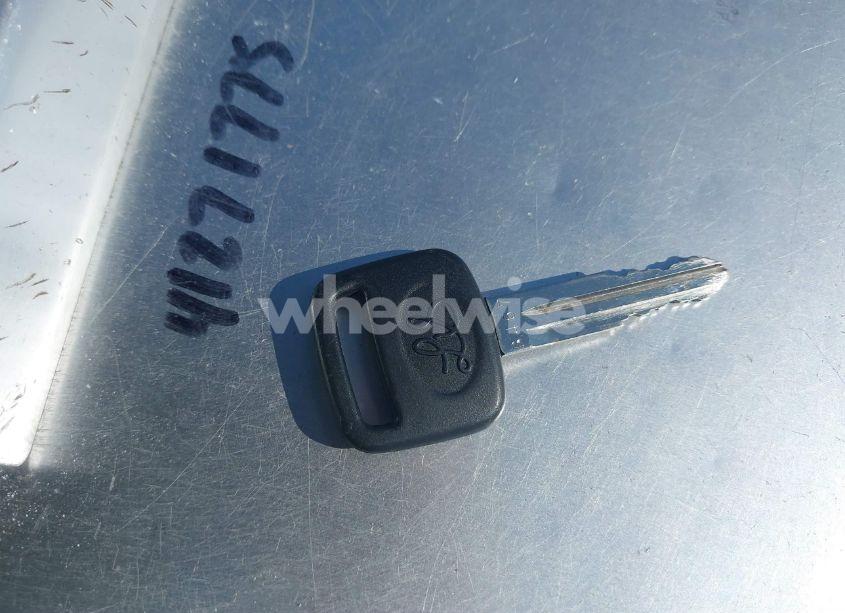 Photo 11 of 2001 Toyota Corolla CE (VIN 1NXBR12EX1Z423588)