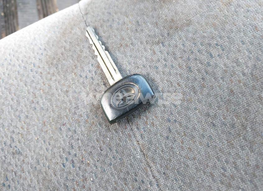 Photo 11 of 2001 Toyota Corolla LE (VIN 1NXBR12EX1Z450516)