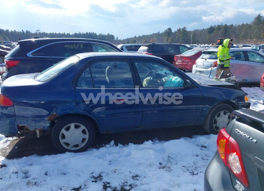 Photo 13 of 2001 Toyota Corolla LE (VIN 1NXBR12EX1Z450516)
