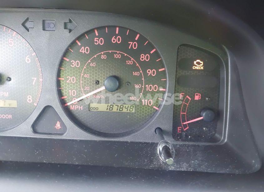 Photo 7 of 2001 Toyota Corolla S (VIN 1NXBR12EX1Z480731)