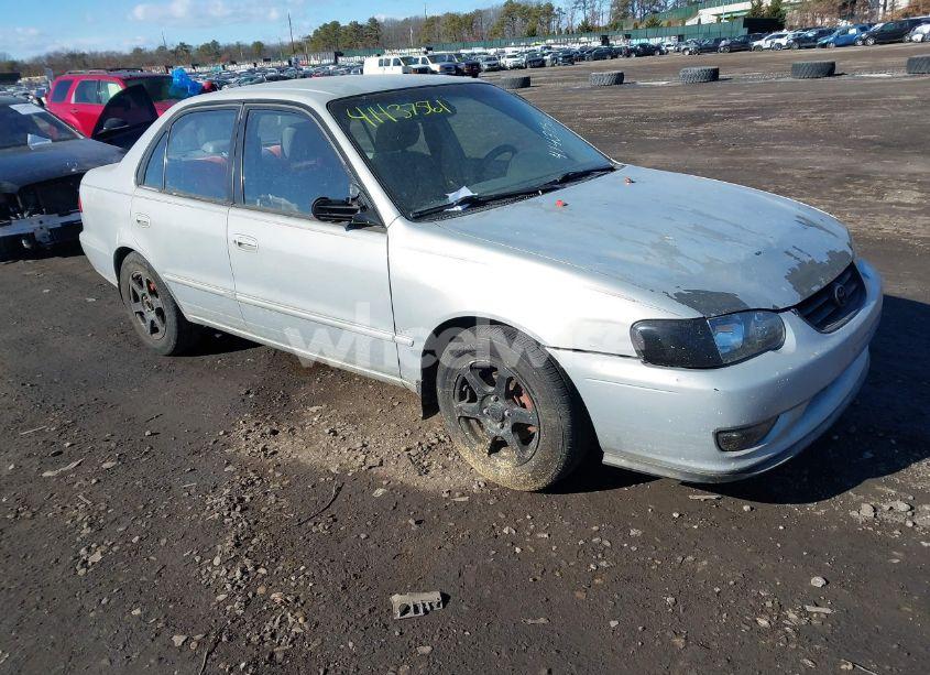 2001 Toyota Corolla LE (VIN 1NXBR12EX1Z553886) main photo