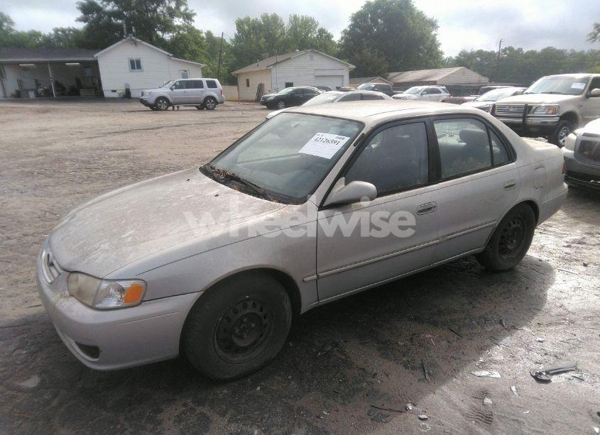Photo 2 of 2001 Toyota Corolla LE (VIN 1NXBR12EX1Z556447)
