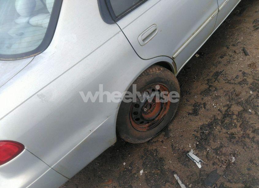 Photo 6 of 2001 Toyota Corolla LE (VIN 1NXBR12EX1Z556447)