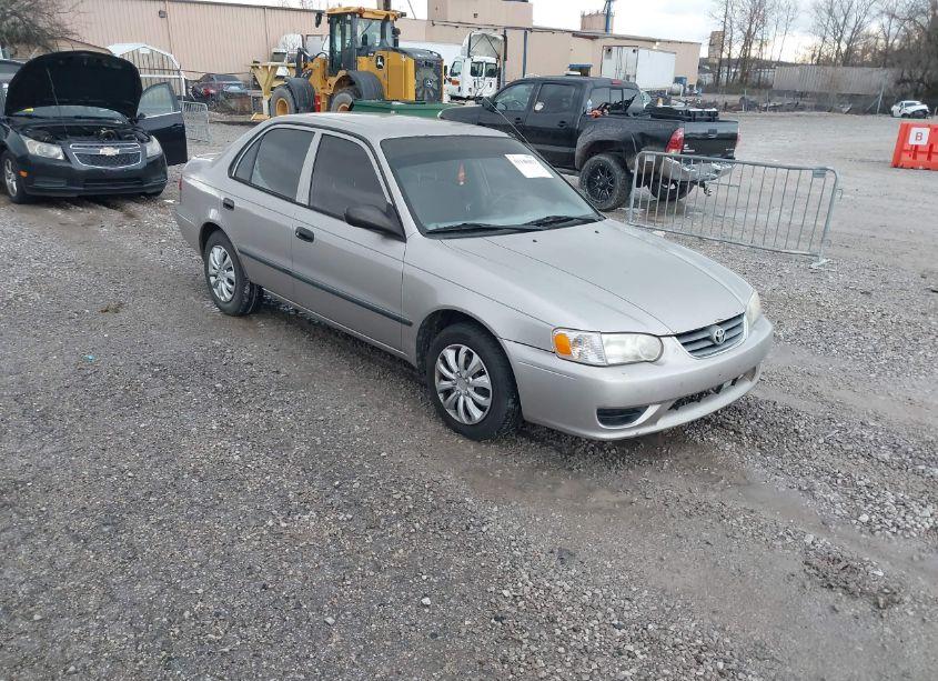 2002 Toyota Corolla CE (VIN 1NXBR12EX2Z575386) main photo