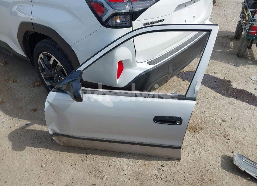 Photo 12 of 2002 Toyota Corolla CE (VIN 1NXBR12EX2Z606281)