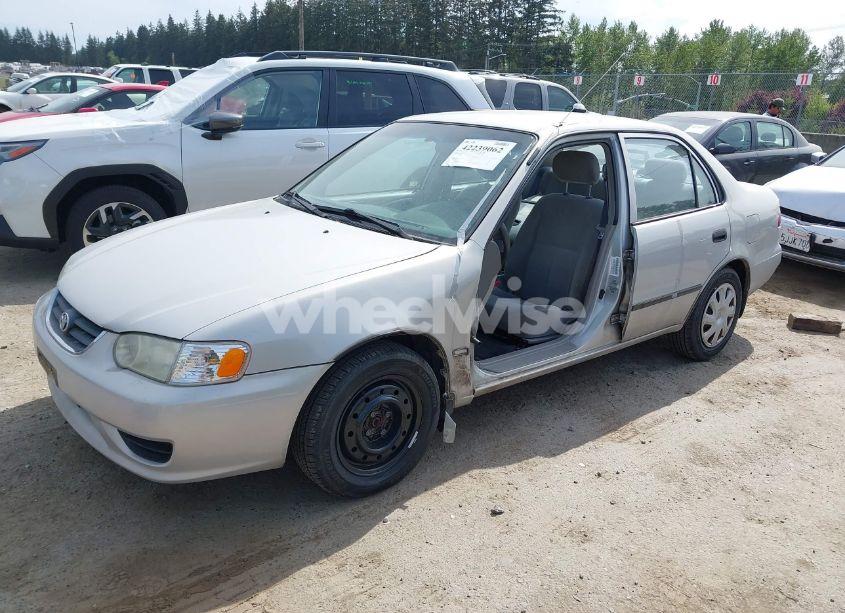 Photo 2 of 2002 Toyota Corolla CE (VIN 1NXBR12EX2Z606281)