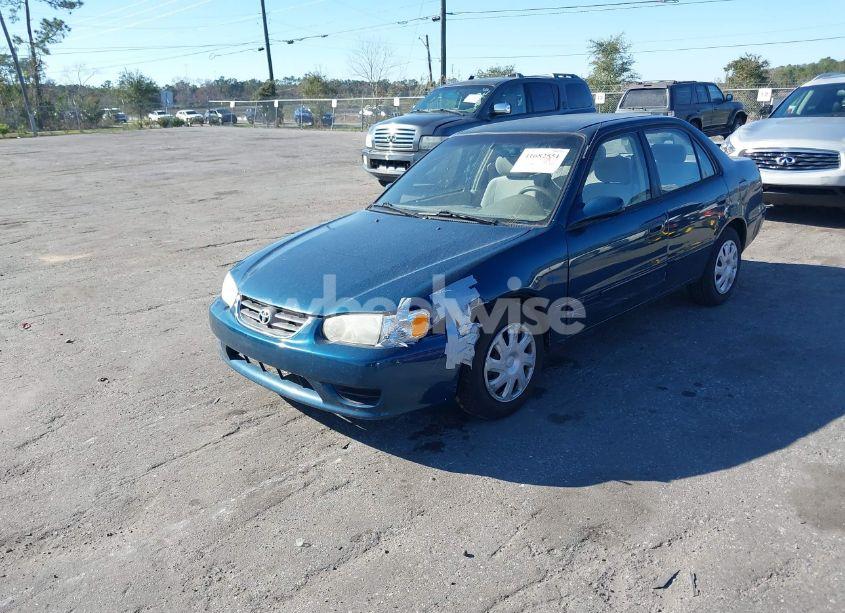 Photo 2 of 2002 Toyota Corolla LE (VIN 1NXBR12EX2Z607818)