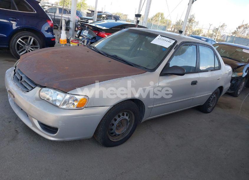 Photo 2 of 2002 Toyota Corolla LE (VIN 1NXBR12EX2Z629298)