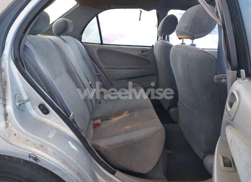 Photo 8 of 2002 Toyota Corolla LE (VIN 1NXBR12EX2Z629298)