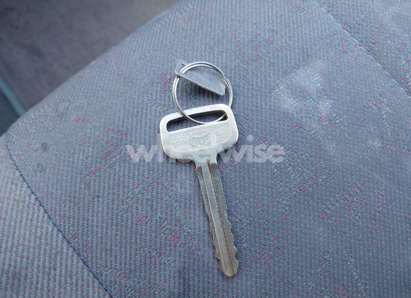 Photo 11 of 1999 Toyota Corolla VE (VIN 1NXBR12EXXZ257811)