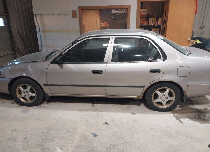 Photo 14 of 2000 Toyota Corolla CE (VIN 1NXBR12EXYZ402962)