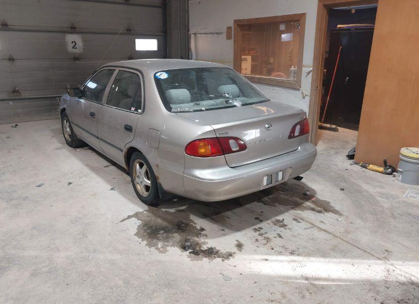 Photo 3 of 2000 Toyota Corolla CE (VIN 1NXBR12EXYZ402962)