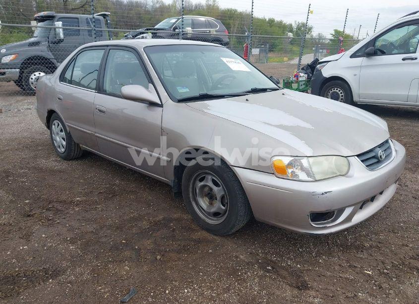2001 Toyota Corolla LE (VIN 1NXBR18E11Z545666) main photo