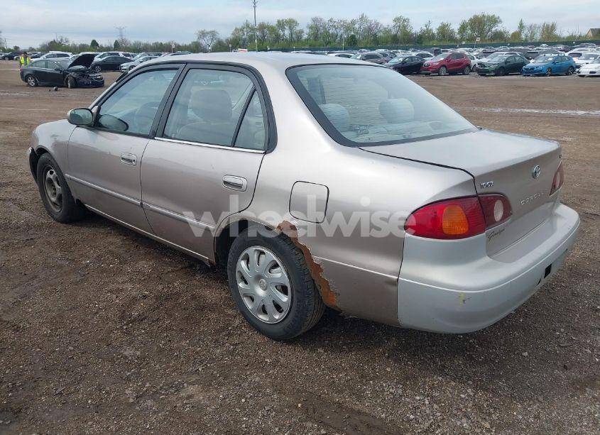 Photo 3 of 2001 Toyota Corolla LE (VIN 1NXBR18E11Z545666)